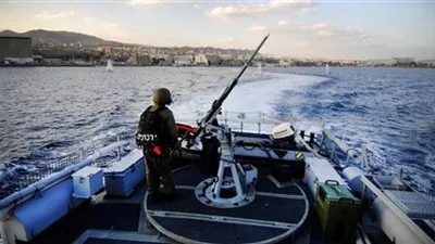 البحرية الإسرائيلية تعتقل صيادين قبالة غزة