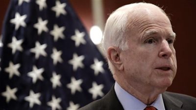 رغم مشاركته في قصفها.. فيتنام تنعى جون ماكين