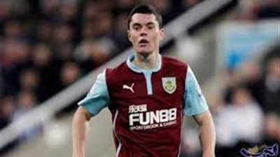 كسر فى الجمجمة يبعد 