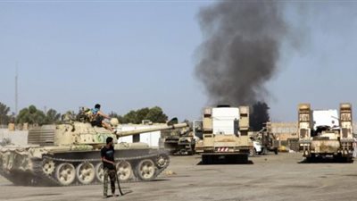 اشتباكات بالأسلحة الثقيلة  بالعاصمة الليبية طرابلس