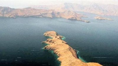 السعودية ترد على تهديدات إيران بإغلاق مضيق هرمز وباب المندب