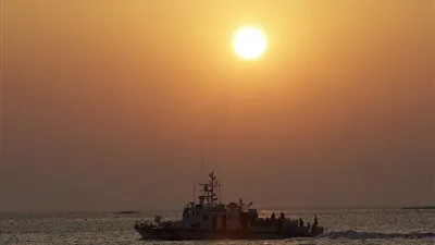 خفر السواحل الكورى الجنوبى يحتجز سفينة روسية