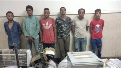 كاميرات المراقبة تكشف غموض سرقة مصنع ملابس جاهزة في عين شمس