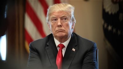 البيت الأبيض يحقق في أمر محرك جوجل للبحث بعدما اتهمه ترامب بالتحيز