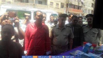 الداخلية تقيم معارض للمستلزمات المدرسية بشوارع قنا بأسعار مخفضة