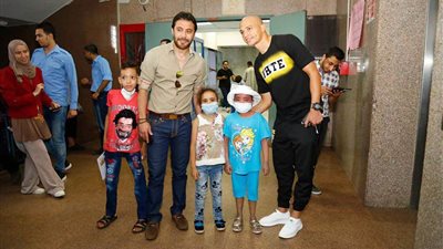 العميد وطلبة يزوران مستشفى أبو الريش