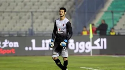 مدرب الأهلي يتخد قرارا هاما تجاه محمد الشناوي