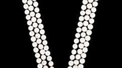 مجوهرات مرصعة باللؤلؤ لإطلالة مميزة (صور)