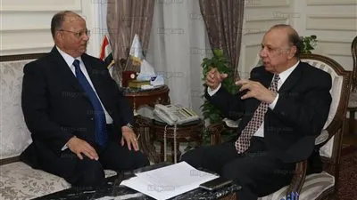 خالد عبدالعال يصل ديوان عام القاهرة ويلتقى بـ عاطف عبد الحميد (صور)