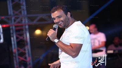 رامي صبري يشعل حفله الغنائي بالإسكندرية (صور) 