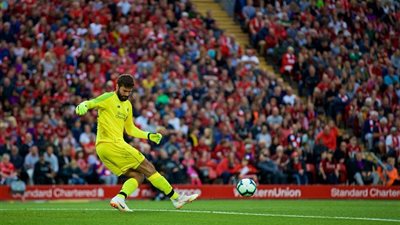 أليسون: لهذا السبب تأقلمت مع ليفربول.. والانتصارات تخفي الأخطاء