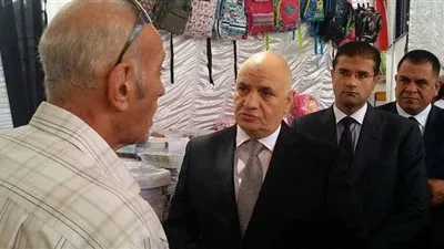 مدير أمن القاهرة يتفقد معرض أدوات مدرسية بأسعار مخفضة ضمن مبادرة 