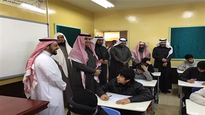 عاجل.. أخبار السعودية اليوم | وزير التعليم يتفقد عددًا من مدارس مدينة الرياض