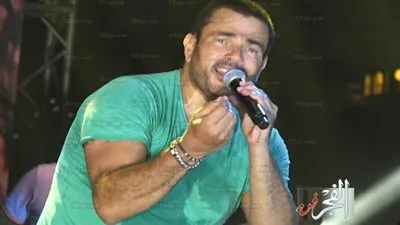 عمرو دياب يفاجئ جمهوره بأغنيته الجديدة 
