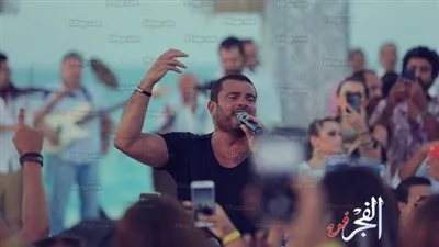 شاهد.. كريم نور ينشر صور جديدة من حفل عمرو دياب بالساحل الشمالي