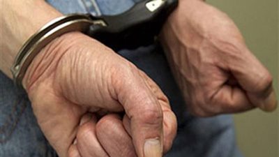 شاب حاول التحرش بـ