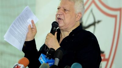 مرتضى منصور: 