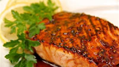 لرجيم صحي.. كيفية تحضير السلمون في الفرن؟