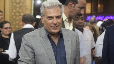 جابر نصار وحسام المساح بعزاء الكاتب حسين عبدالرازق (صور)