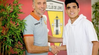 أشرف بن شرقي: سعيد بالإنتقال إلي لانس.. وخطوة إحترافي تأخرت