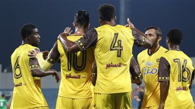 أحد السعودي يستأنف تدريباته على الملعب الرديف