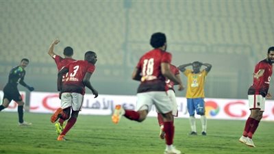 عاجل.. الأهلي يهدد بالانسحاب من الدوري