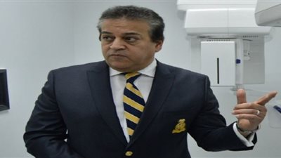 وزير التعليم العالي: خالد عطا الله نائبا لرئيس جامعة الفيوم لشئون التعليم والطلاب
