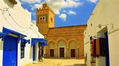 القيروان.. عون حماية مدنية يستولي على قطعة أرض على الملك العمومي‎