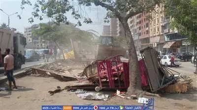 أمن القاهرة يواصل حملاته لإزالة الإشغالات بشوارع وميادين العاصمة (صور)