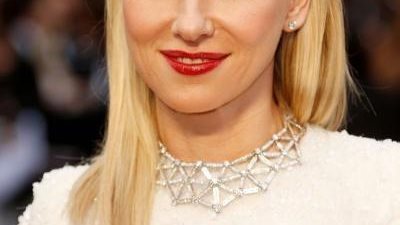 لصاحبات الشعر متوسط الطول.. قصات جديدة ومميزة (صور)