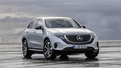 رسميا.. مرسيدس تكشف عن EQC الجديدة كليا