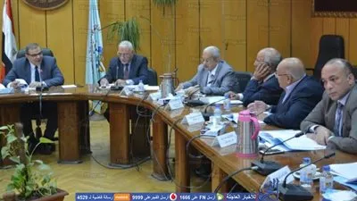 وزير القوى العاملة: صرف 66 ألف جنيه إعانات طوارئ لـ60 عاملا بفندق بأسوان‎