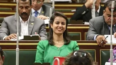 ماريان عازر تلقي محاضرة في ألمانيا عن تشفير وحماية البيانات