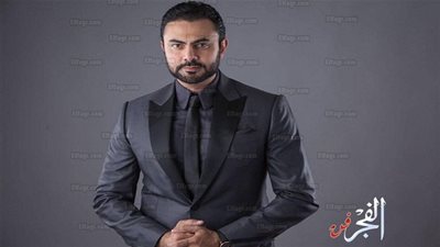 محمد كريم يضع بصماته في 