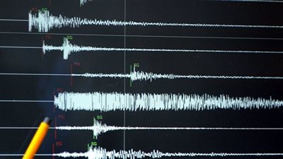عاجل.. زلزال بقوة 5.5 ريختر يضرب جنوب إيران