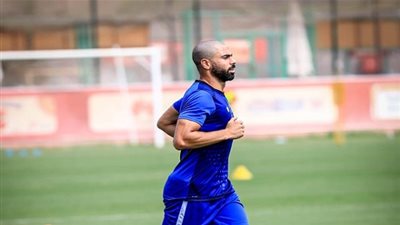 أحمد فتحي ينتظم في التدريبات الجماعية بالأهلي