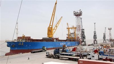 استمرار إغلاق ميناء أم قصر في العراق بسبب الاحتجاجات بالبصرة