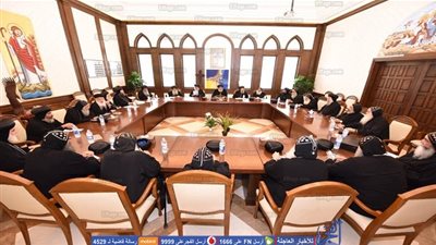 المجمع المقدس يناقش الموضوعات الخاصة بتقنين الكنائس 