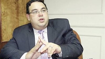 محسن عادل: بيع السندات الدولارية بـ5% فقط يثبت نجاح خطة الإصلاح الاقتصادي 