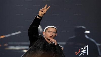 امينيم يحقق رقما قياسيا تاريخيا في القوائم البريطانية بألبوم 