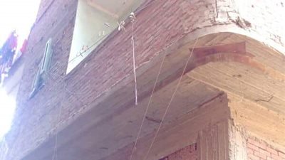 البحث الجنائي بالقليوبية يعاين منزل ضحايا بنها: الأبواب والشبابيك كانت محكمة الغلق