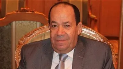 وكيل صناعة البرلمان يطالب بتشغيل المصانع المغلقة وعدم خضوعها للضرائب العقارية