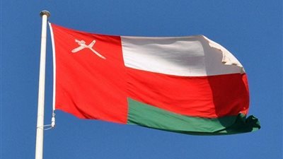 قيادى كبير بالجيش الباكستاني يصل عمان