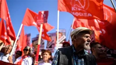 احتجاجات فى أنحاء روسيا ضد رفع سن التقاعد