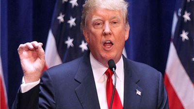 ترامب سيشهد تحت القسم كتابيا في قضية تشهير