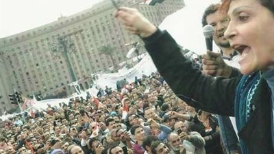 تزوجت خبير اقتصادي وأبعدتها آرائها السياسية عن التمثيل.. محطات في حياة 