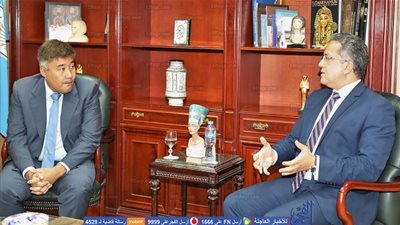 الآثار تبحث آليات ترميم جامع الظاهر بيبرس بالتعاون مع كازاخستان 