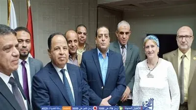 وزير المالية: تشكيل لجان فنية لدراسة مقترحات النقابة فى تطوير العمل(صور)‎