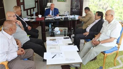 المهن التعليمية: صرف دفعة معاشات أكتوبر في موعدها دون تأخير أو معوقات