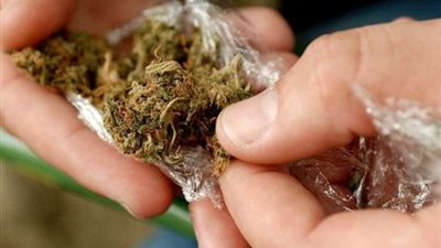 ضبط مسجل خطر وهارب من 20 قضية وبحوزته ربع كيلو بانجو بالفيوم